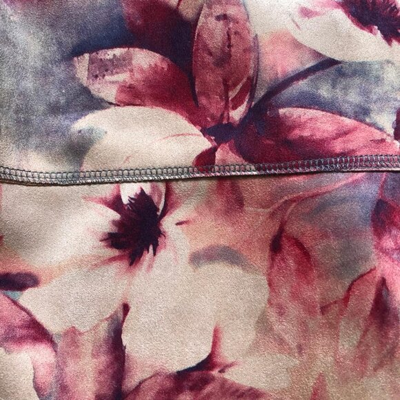 Anthropologie Solitaire, Faux Suede, Red/Mauve Floral, Kimono-style, Duster/Coat - Picture 4 of 13